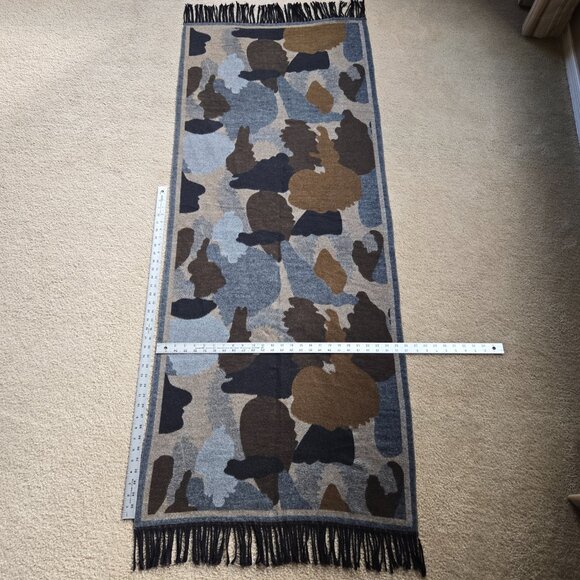 NWOT Thick and SUPER SOFT camo camouflage scarf - Picture 4 of 13